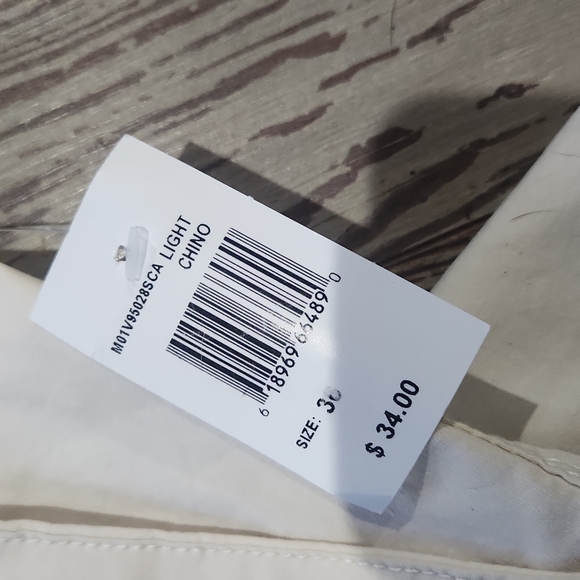 Men's shorts NWT - Picture 4 of 6